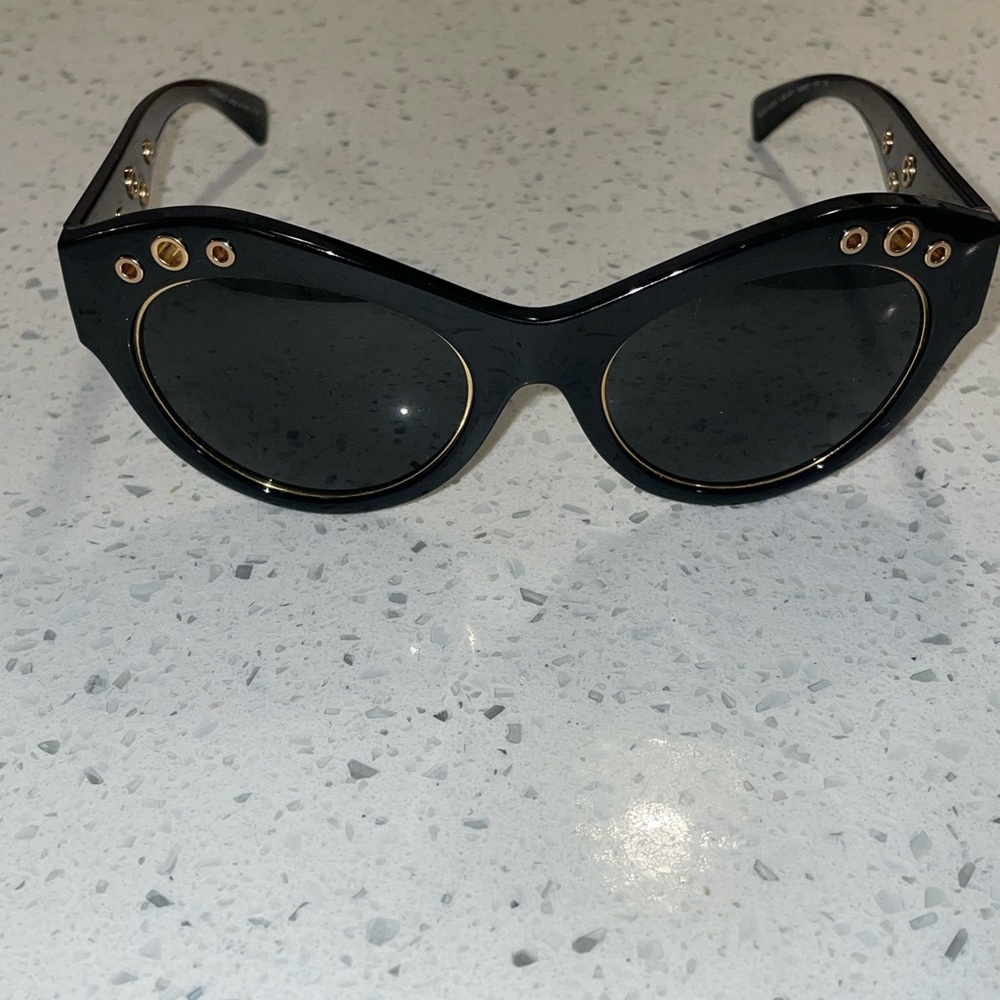 Versace sun glasses